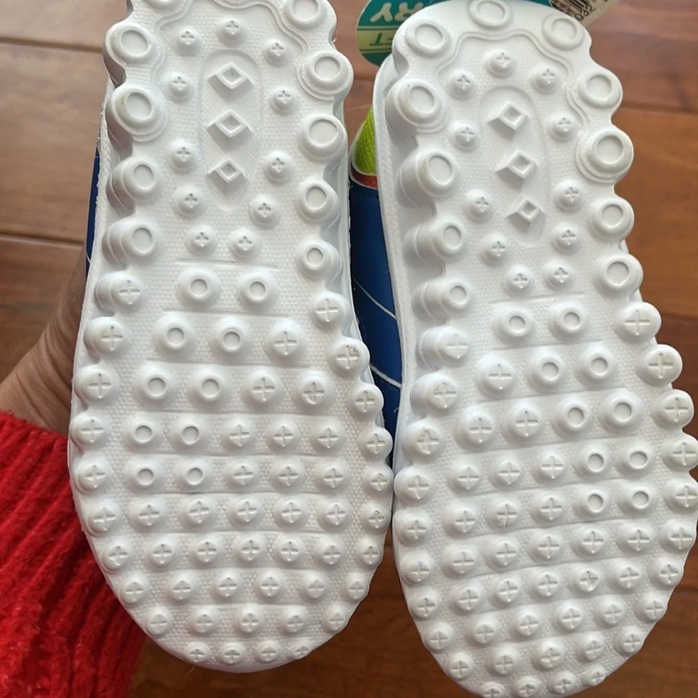 NWT Koala Kids Size 7 Baby Tennis Shoes Sneakers Memory Foam Bright Colors